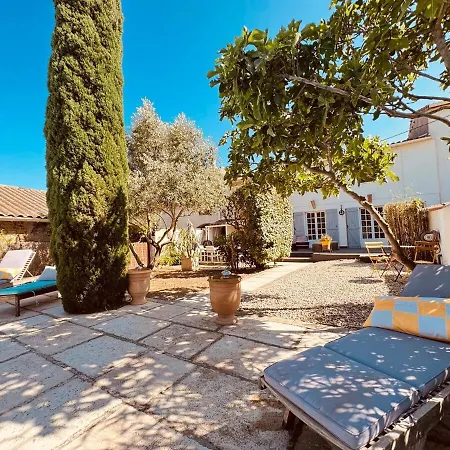 Casa de Férias Avec Piscine-jardin-wifi